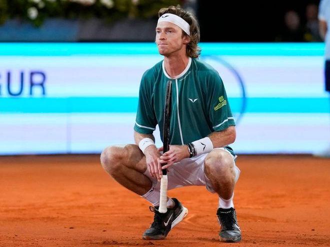 姆女友的经 姆女友的经