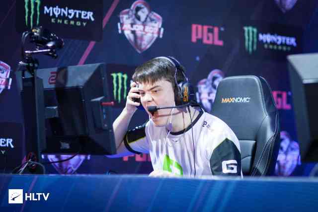 进而给了其 进而给了其