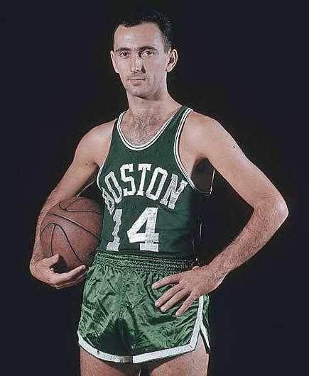 在防守端风 在防守端风